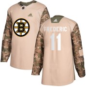 Adidas Trent Frederic Boston Bruins Youth Authentic Veterans Day Practice Jersey - Camo